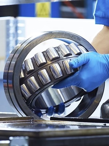 YASTIQLAR VƏ YASTIQ QOVŞAQLARI